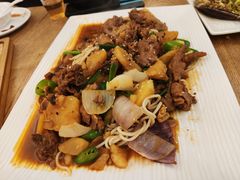 -衡哥肉铺