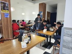 -黄阿姨锅贴大王(万航渡路店)