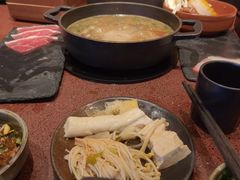 -旺福·贵州酸汤牛肉火锅(陆悦天地店)