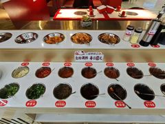-围辣串串小火锅(李家村万达广场店)