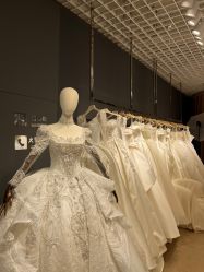 -MISS LUCKY国际婚纱礼服定制(昌平店)