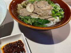 遵义羊肉粉-黔香阁(大上海时代广场店)