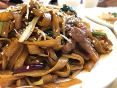 金牌头抽干炒牛河-清心鸡沙田乳鸽店·非遗传承(粤垦路店)