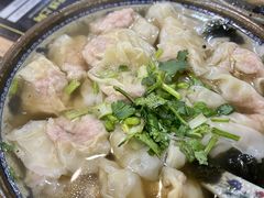 招牌野馄炖-老谢野馄饨(延安路店)