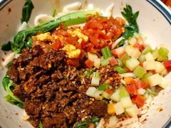 油泼三合一-宋益驴蹄子面肉夹馍(辛家庙店)