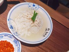 -肖四女乐山跷脚牛肉(南汇大学城生活广场店)