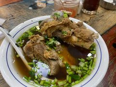 -老谢野馄饨(延安路店)