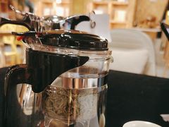 -新华里咖啡书吧(新华书店小寨店)