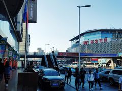 -米莱欧百货(吉利店)