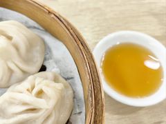 鲜肉小笼-新丰小吃(庆春路分店)