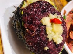 版纳菠萝饭-老滇山寨•云南特色菜•地方菜•民族风情歌舞表演(金碧店)