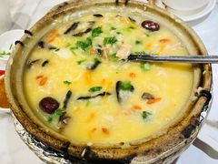 花胶鸡粥-粤仔湾砂锅粥(金太湖店)