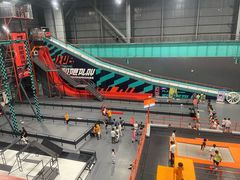 -极限PLAY运动娱乐新世界·团建派对潮玩休闲馆·室内蹦极高空游乐园