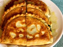 三鲜韭菜盒-渔公码头·九龙湾国际饭店