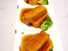 鲍汁一品豆腐-芳满庭粤菜餐厅(丹阳吾悦店)