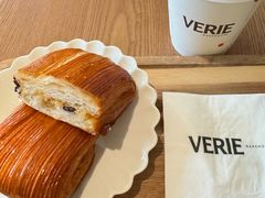 -VERIE BAKEHOUSE