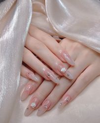 -LIZ STUDIO日式美甲美睫