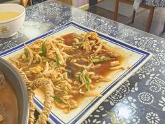 -八两八金·莱芜特色炒鸡(市南漳浦路店)
