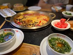 红汤锅底-潮火锅·麻辣牛肉火锅(观音桥方圆·LIVE店)