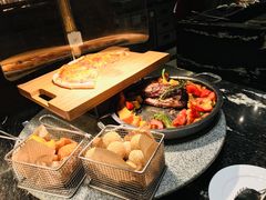 -美食汇·海鲜自助餐·家庭聚会·商务宴请(青秀万达文华店)