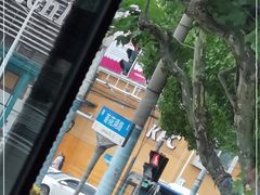 -肯德基(春申店)