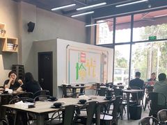 大堂-蚝山·喷汽火山生蚝(前福路店)