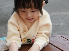 -三亚火车头万人海鲜广场