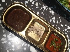 蘸料-黑牛の場烤肉(摩天活力城店)