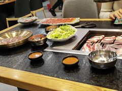 -臻牛烤肉