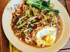 -方铲铲·成都板凳面(滨江银泰店)