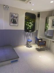 -PE SALON