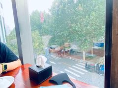 -炉小二铜锅牛蛙•川湘菜(三里屯店)