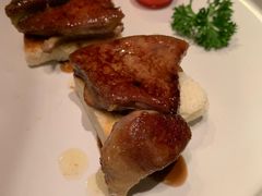 -佛山希尔顿酒店·融誉亚洲美食荟