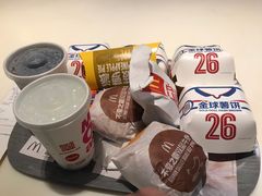 -麦当劳(新世纪环球中心店)