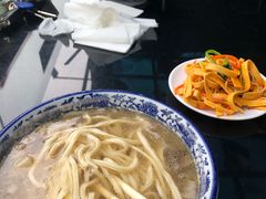-陇上全荟兰州传统牛肉面(延吉路店)