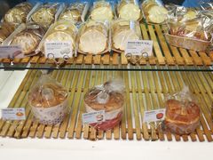 -巴黎贝甜(常德路店)