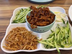 -合合春饼·酱骨·东北菜(潘家园店)