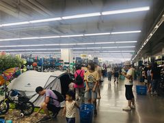 -迪卡侬(西三旗店)