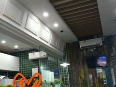 -帕帕珍味·面包茶饮(古城店)