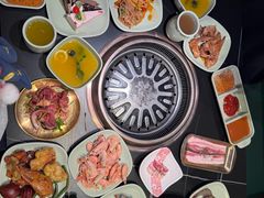 -梨花自助烤肉(西三旗万象汇黑金店)