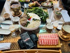 -慢丽江·云南野生菌土鸡锅(西山店)