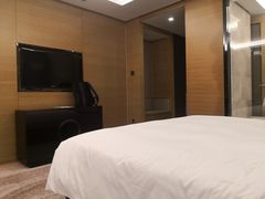 -无锡新湖铂尔曼大酒店