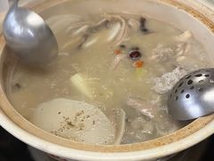 -土连锅·现熬养生汤锅(梁家巷店)