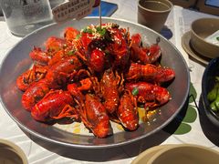 -巴厘龙虾·榜首油焖大虾(音乐学院·沿江酒馆店)