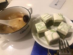 -长沙晚报大道亚朵酒店