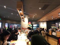 -星巴克(杭州西湖银泰1F店)