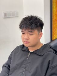 -乾健·烫染·接发SALON