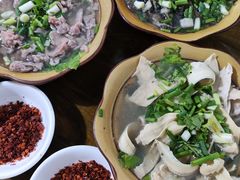 -小杨翘脚牛肉
