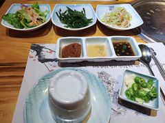 -唯成•韩国炭火烤肉 유성고기