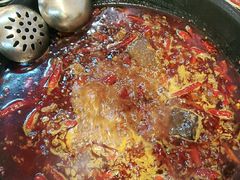 -四小区火锅·巷子里的重庆火锅(花照壁店)